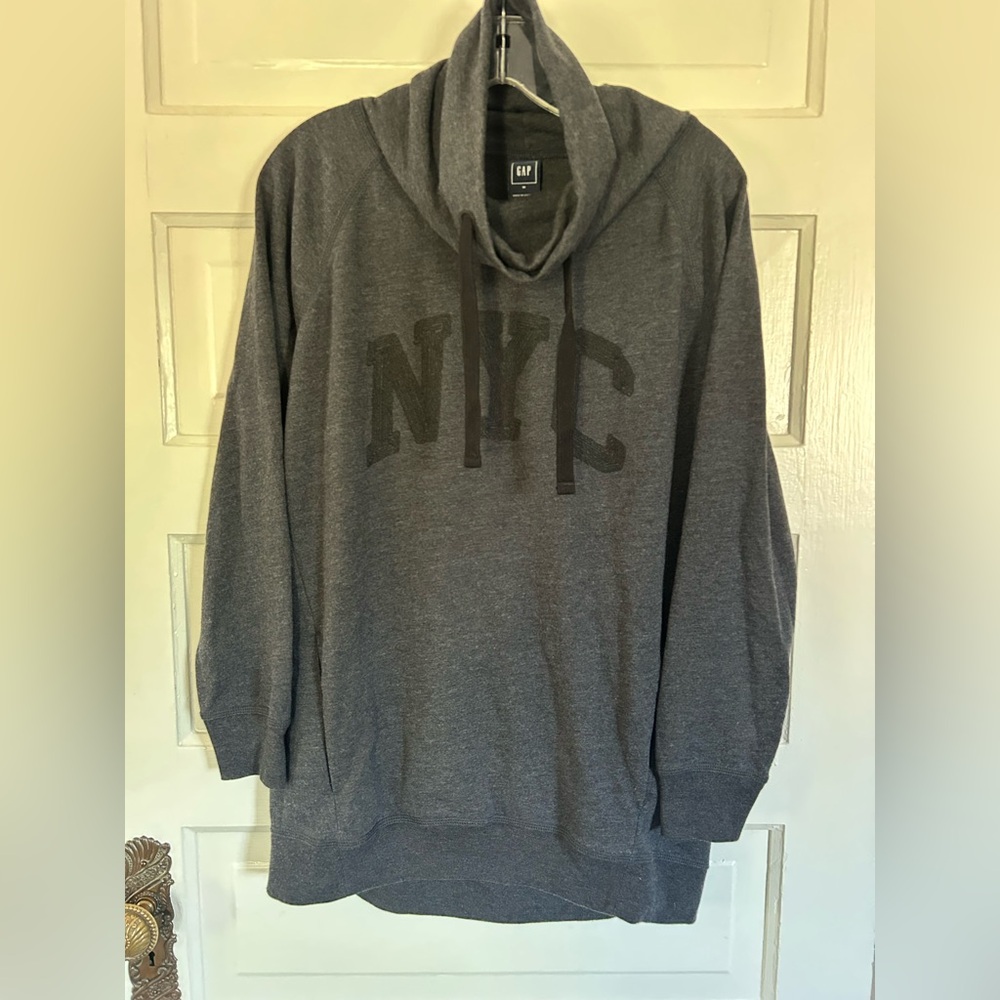 Gap Women’s NYC Grey Sweatshirt with Tie Neck and Front Pockets. Size Medium
